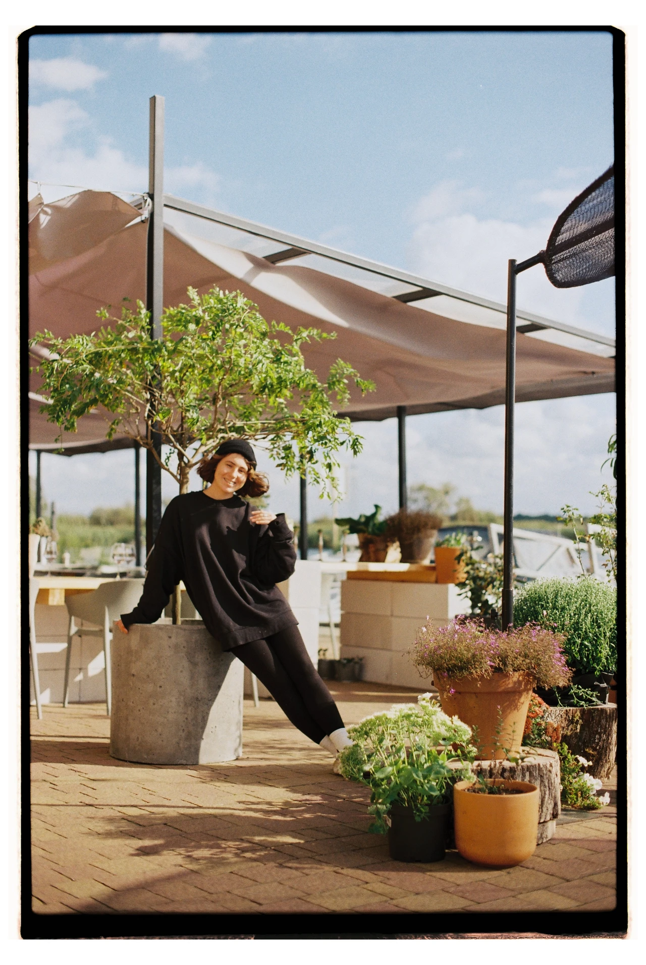 YACHT CLUB RESTAURANT